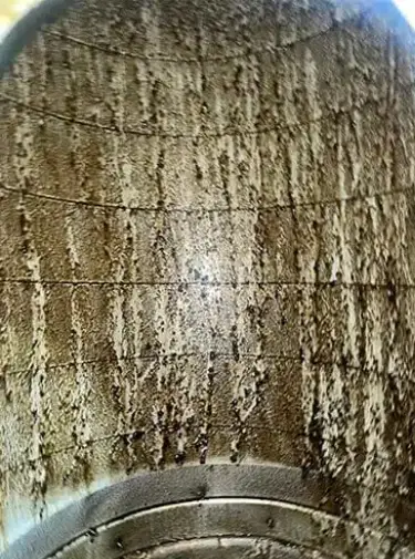 Grease duct before cleaning
